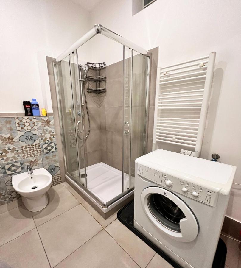 Savona Casa Per Vacanze E Lavoro Apartment Exterior foto